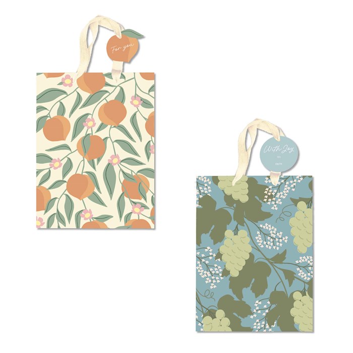 Picture of Three Sixteen Publishing 371689 Good Fruits Small Gift Bag - Pack of 2