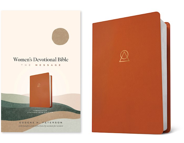 367938 The Message Womens Devotional Bible - Terracotta Leather Look