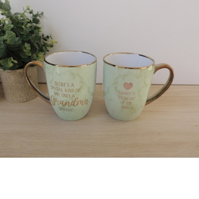 Picture of Abbey Plus CA Gift 479206 Mug - Theres A Special Kind of Love & Grandma - 18 oz