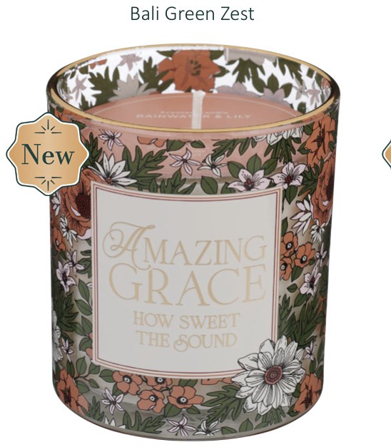 745676 Amazing Grace, Rainwater & Lily Scent in Glass Jar Candle