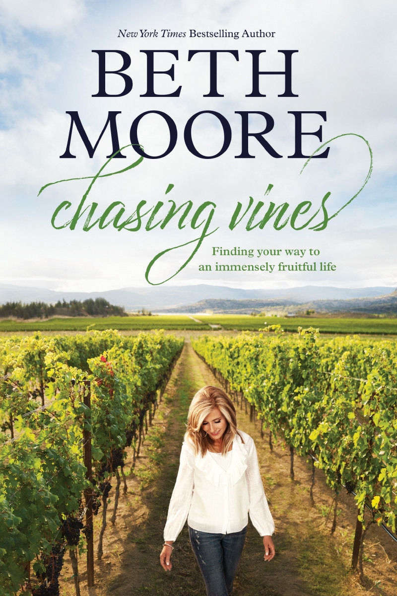 169511 Chasing Vines Book