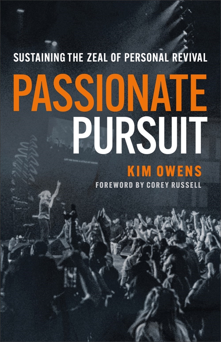 Baker Publishing Group 377661 Passionate Pursuit Book