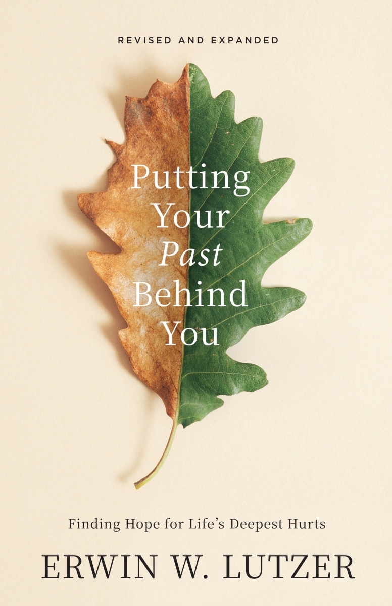 374897 Putting Your Past Behind You Book