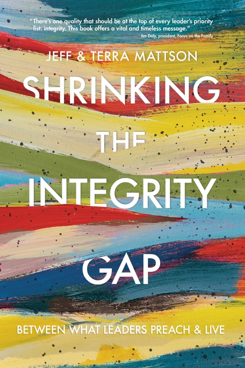 351849 Shrinking The Integrity Gap Book