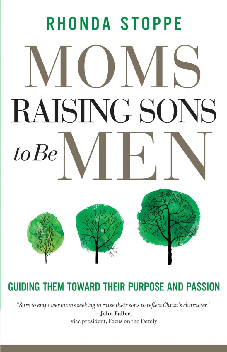 223674 Moms Raising Sons to Be Men Book