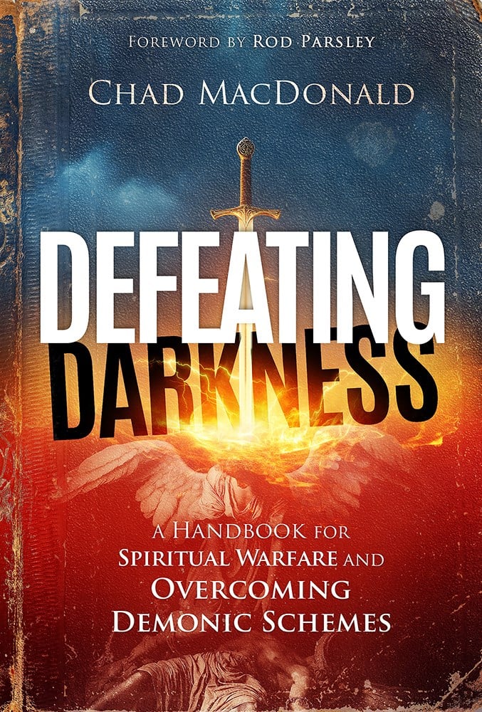 671114 Defeating Darkness Book