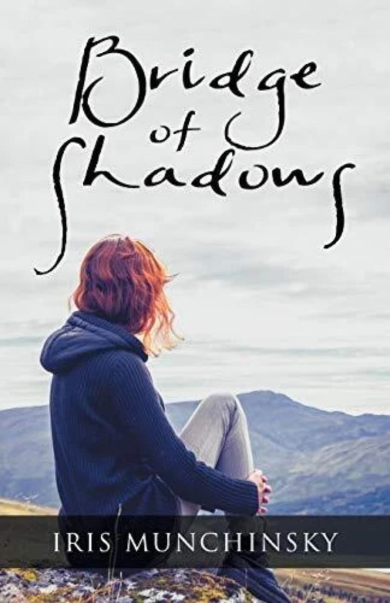 330074 Bridge of Shadows - The Shadows Series, Book One