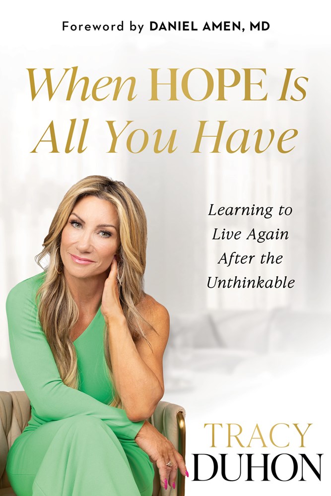 386508 When Hope Is All You Have Book