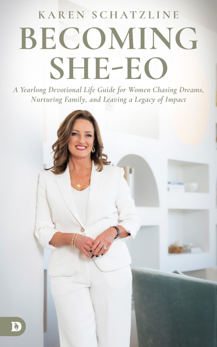 723449 Becoming She-Eo Devotional Book