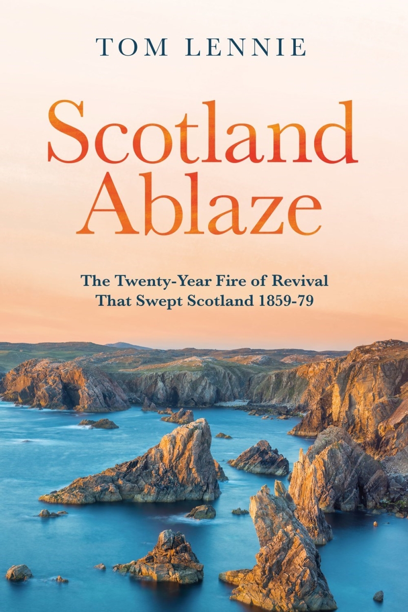 25340X Scotland Ablaze Book