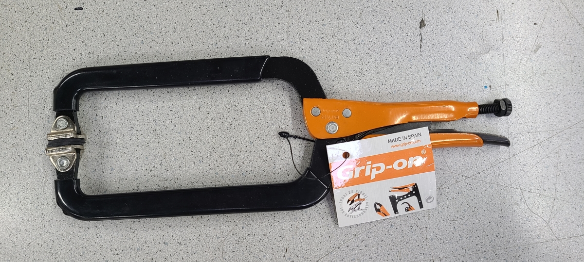 GR224L150 6 in. Light-Weight Long C-Clamp with Swivel Rubber Tips