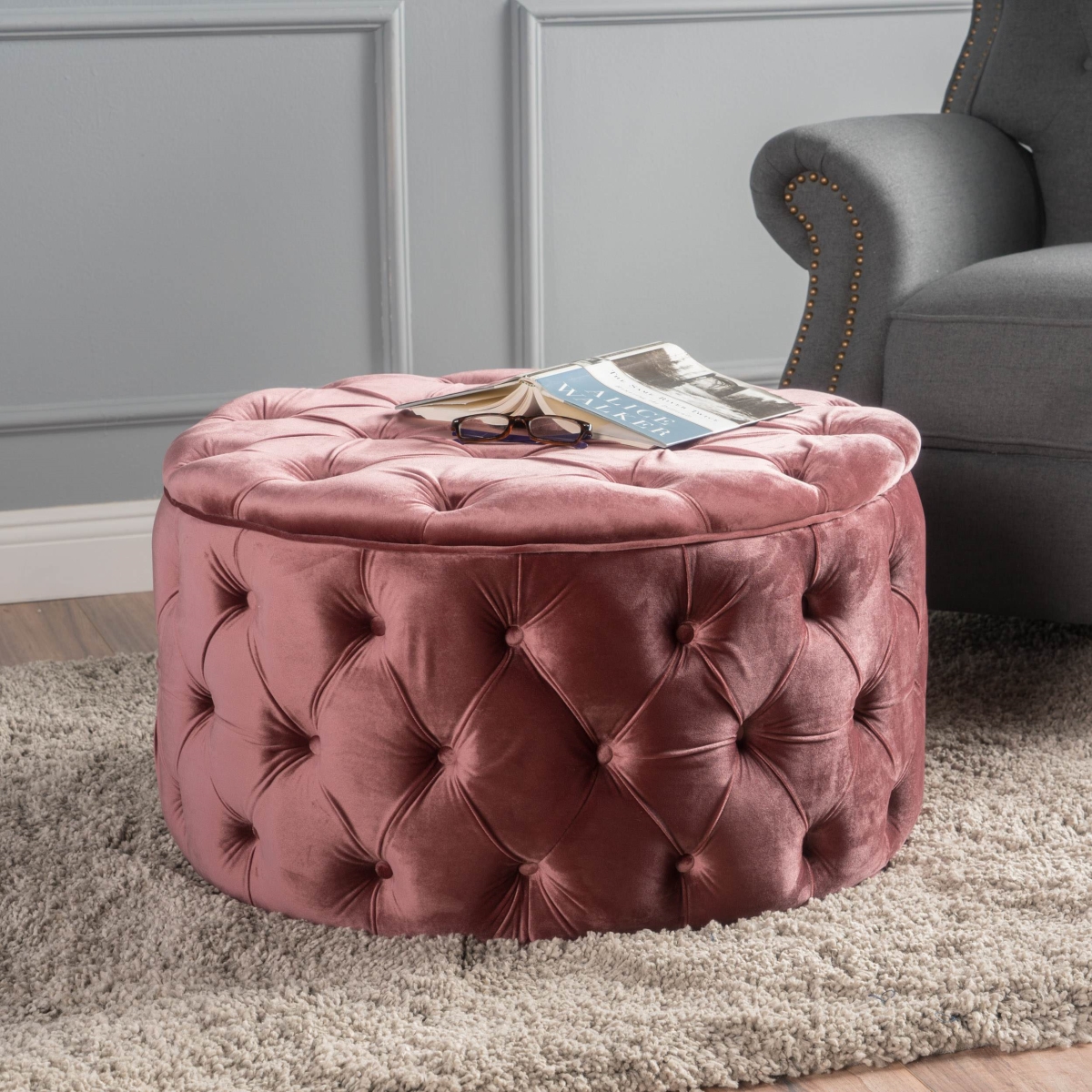 Picture of 212 Main F-NHA-5931300BLS 29.5 x 29.5 x 18 in. Modern Glam Round Velvet Ottoman with Cushioned Top & Sturdy Frame - Blush