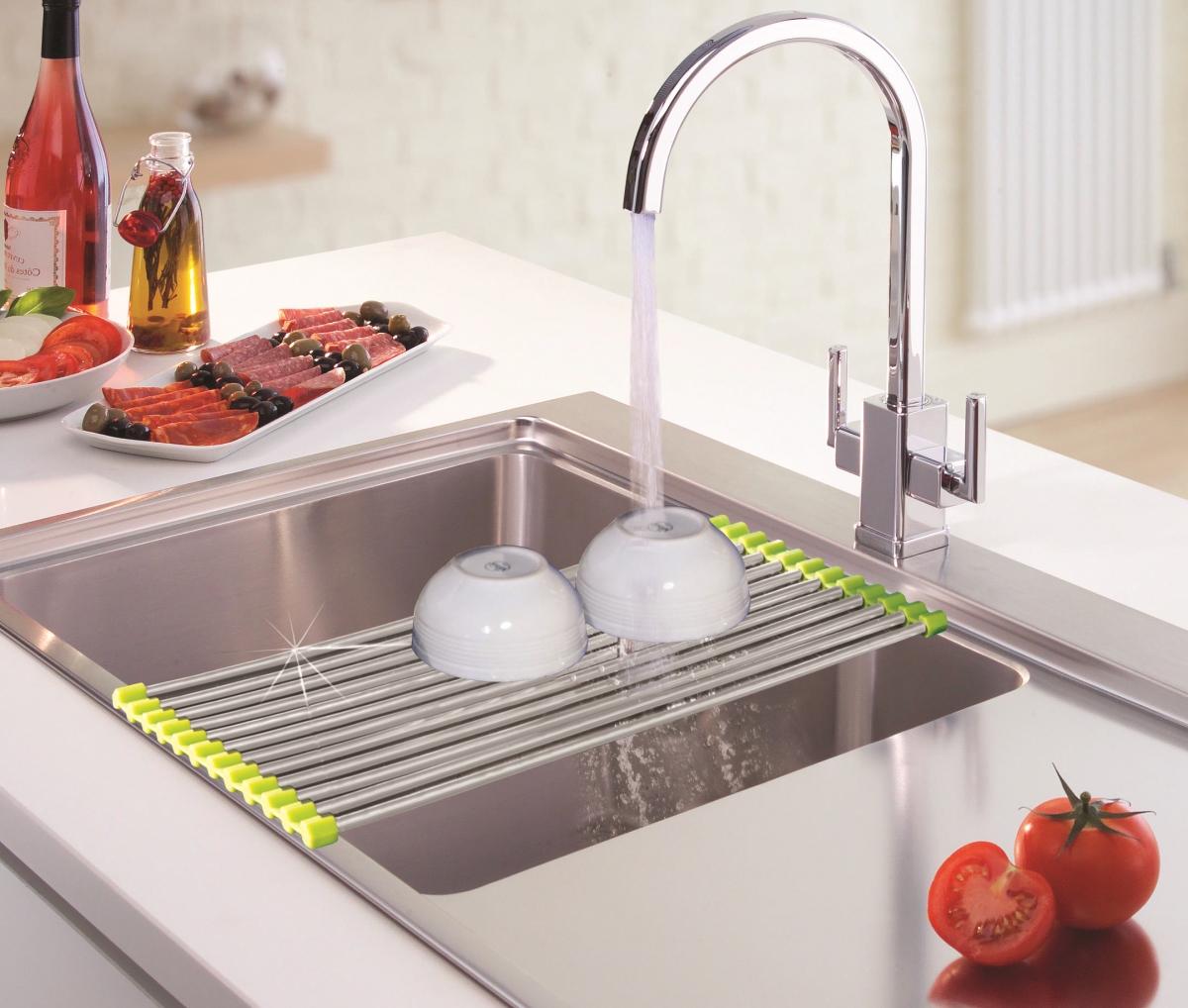 Picture of Apollo Exports AP-2349500 Over-the-Sink Rollup Drying Rack