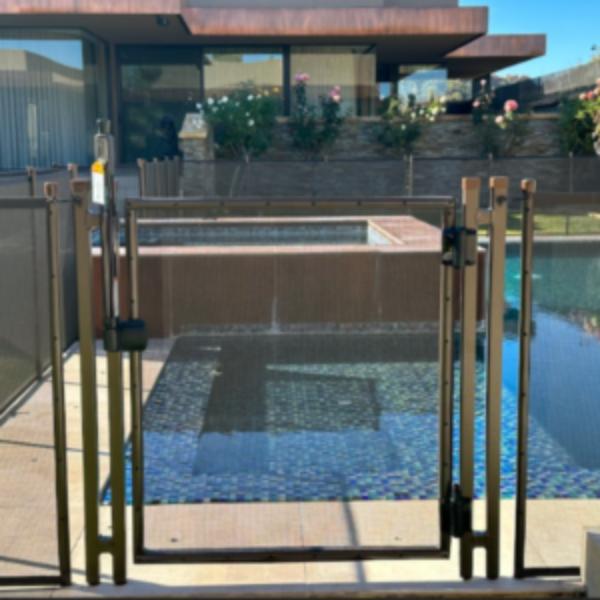 4 ft. Tall Pool Gate Kit