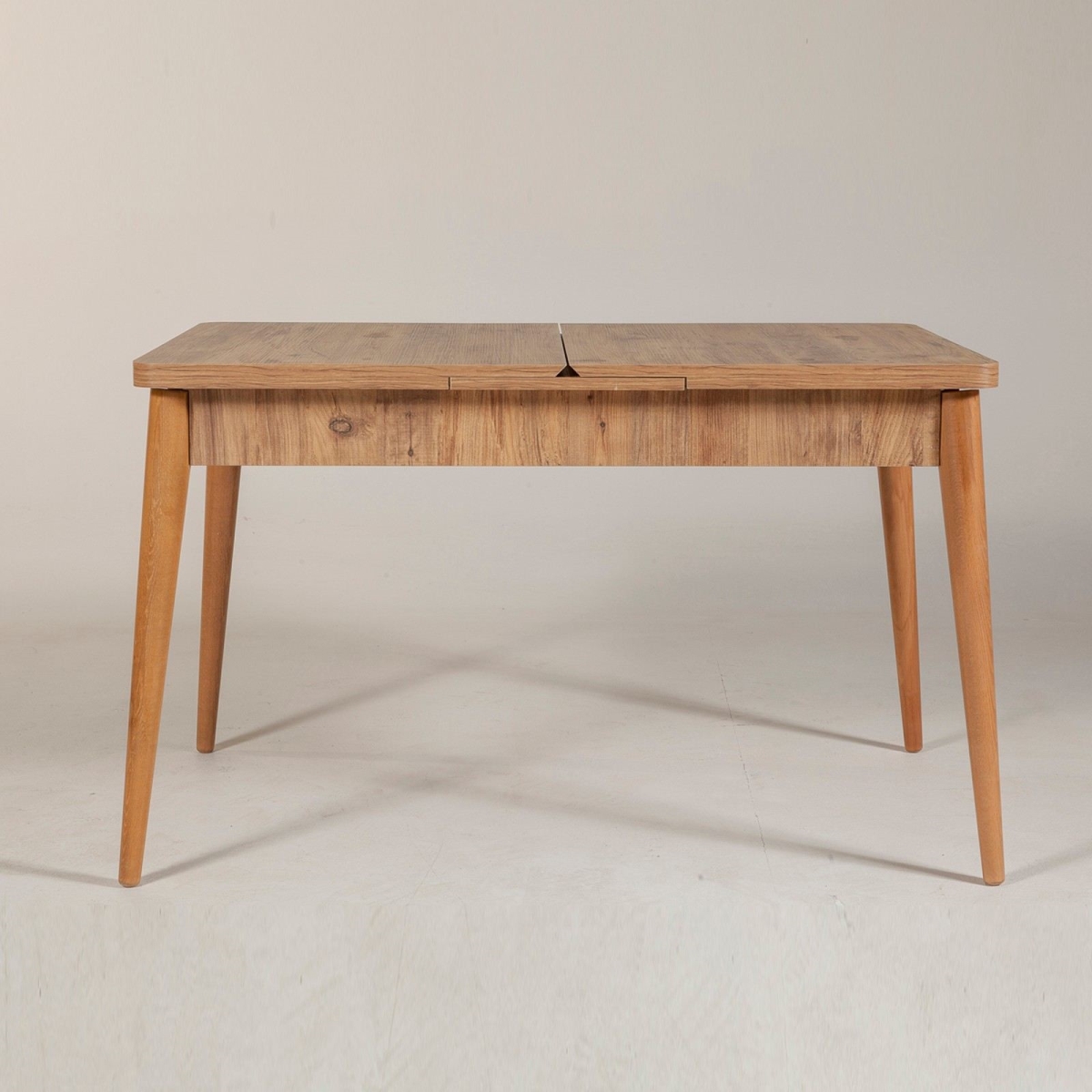 869VEL5124 31.5 x 30.31 x 51.18 in. Vina Extendable Dining Table - Atlantic Pine