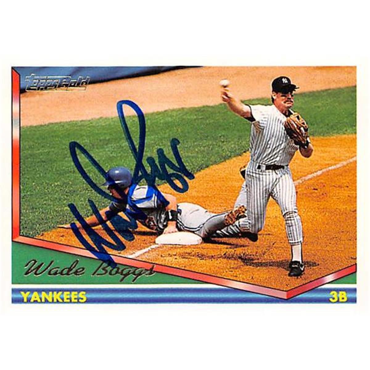 344103 Wade Boggs Autographed Baseball Card - New York Yankees 1994 Topps No. 520 Gold