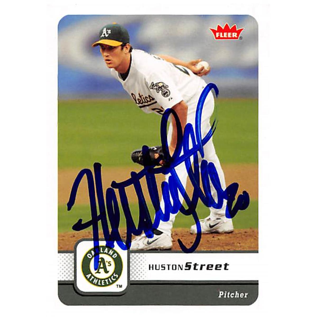 377061 Huston Street Autographed Baseball Card 2006 Fleer No. 34