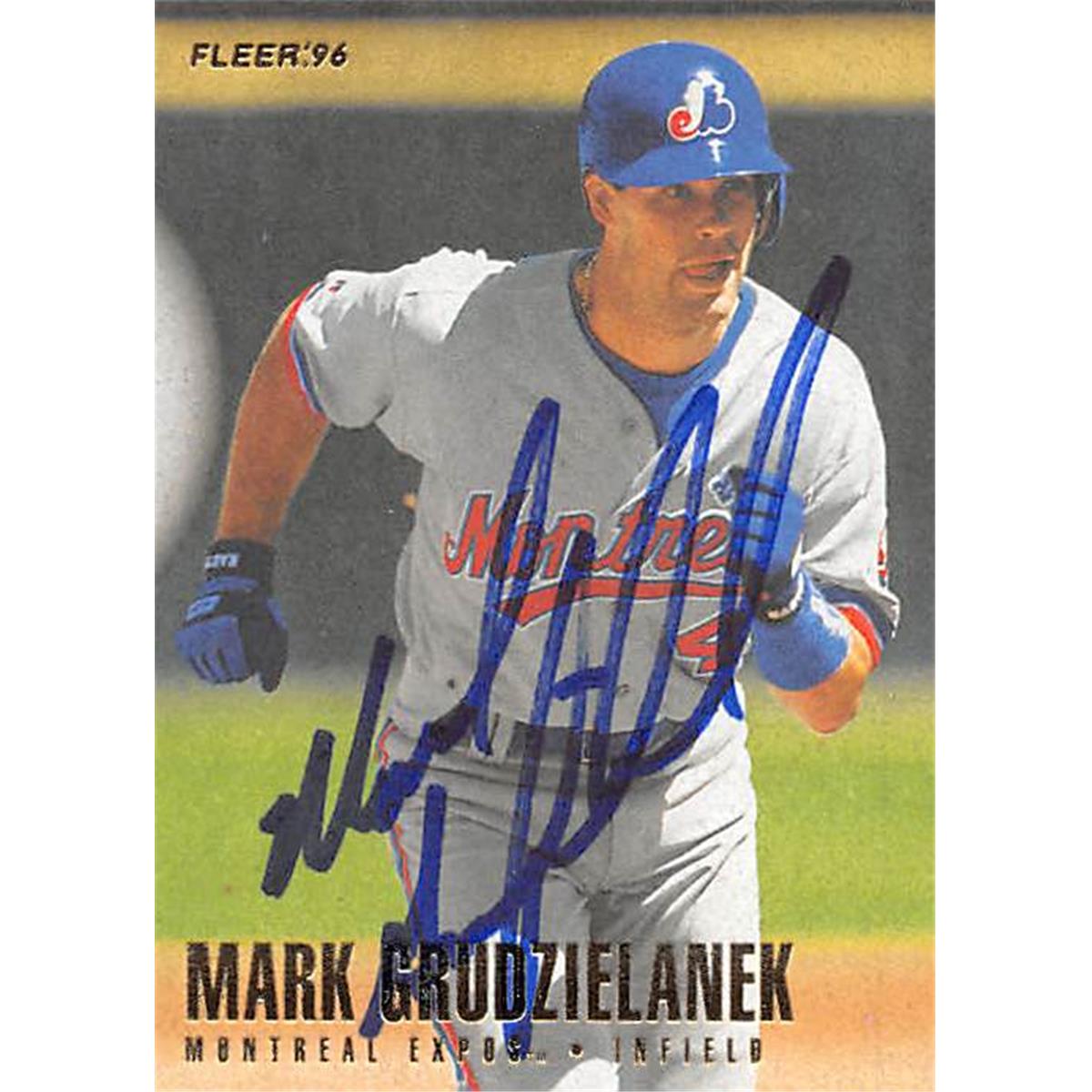 377812 Mark Grudzielanek Autographed Baseball Card - 1996 Fleer-458