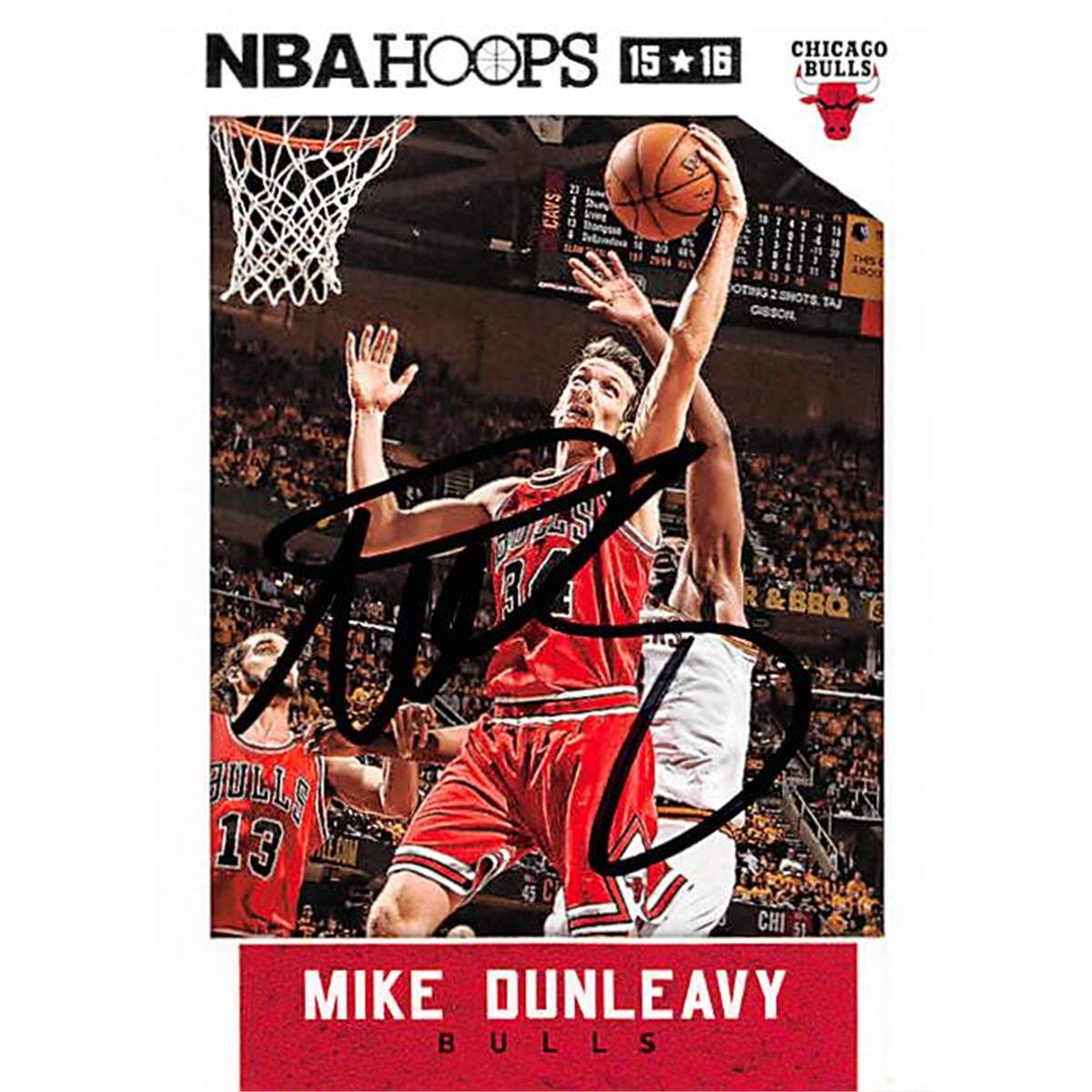 Picture of Autograph Warehouse 388472 Mike Dunleavy Autographed Basketball Card - Chicago Bulls 2015 Panini Hoops No.6