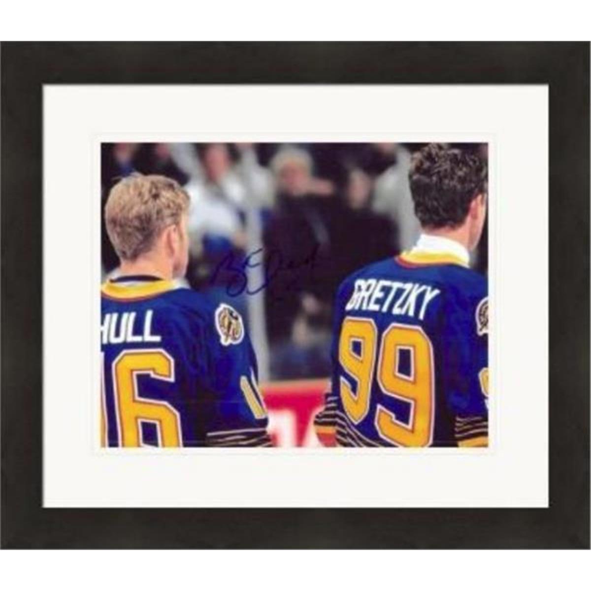409635 8 x 10 in. Brett Hull Autographed Photo - SC4 Matted & Framed