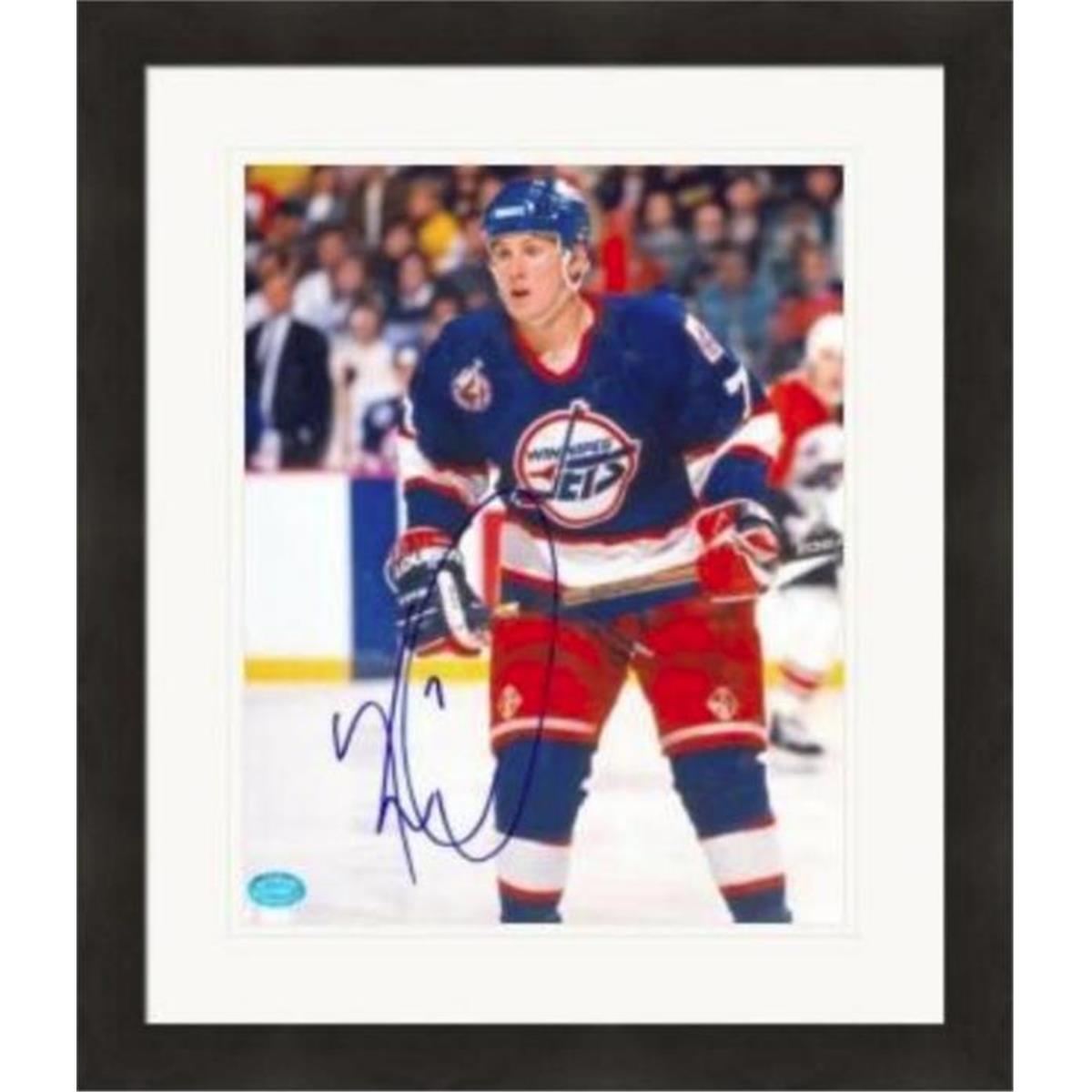 Picture of Autograph Warehouse 409721 8 x 10 in. Keith Tkachuk Autographed Photo - 2 Matted & Framed