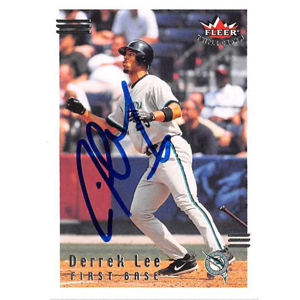 421482 Derrek Lee Autographed Baseball Card Florida Marlins 2002 Fleer Triple Crown No.182