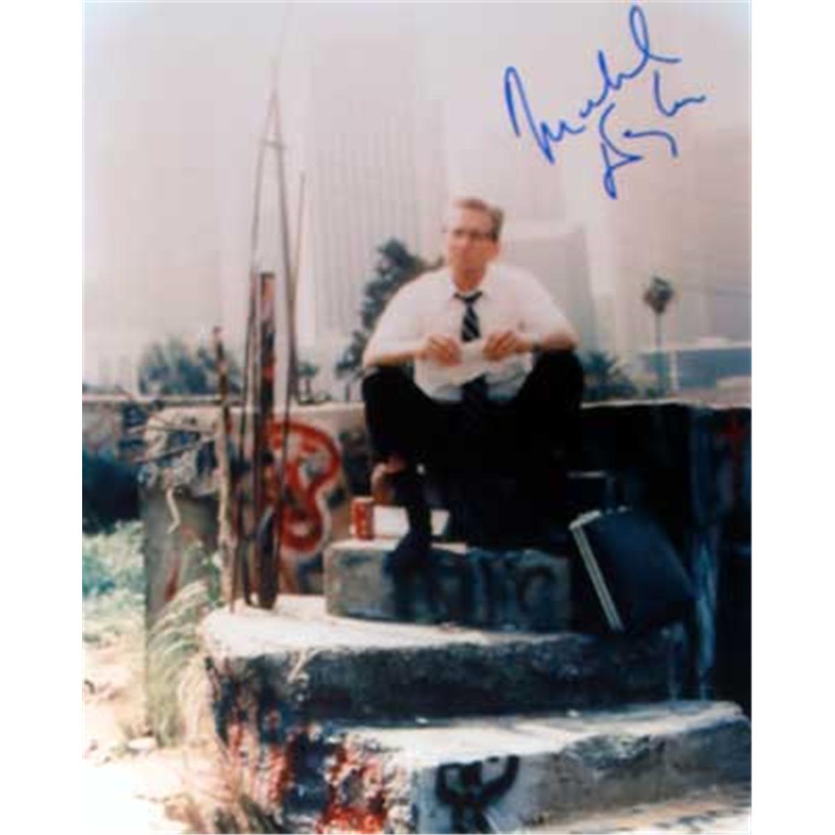 20772 Michael Douglas 11X14 Photo Falling Down &