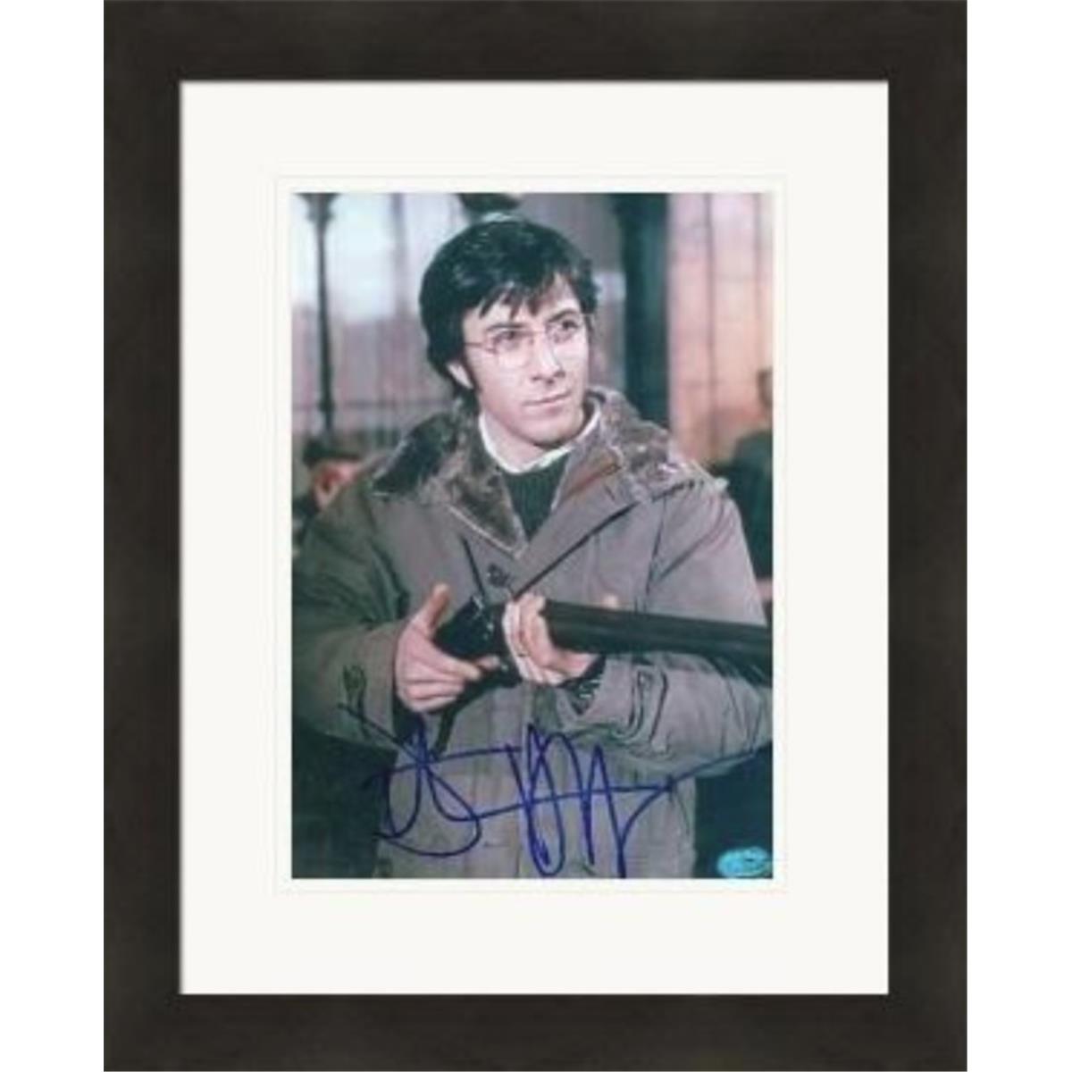 465161 8 x 10 in. Actor Matted & Framed Dustin Hoffman Autographed Photo