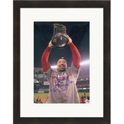 465119 11 x 14 in. Boston Red Sox, 04 WSC Matted & Framed Dave Roberts Autographed Photo