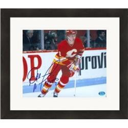 Picture of Autograph Warehouse 432758 8 x 10 in. Calgary Flames Hockey Hall of Fame No. SC4 Matted & Framed Al MacInnis Autographed Photo