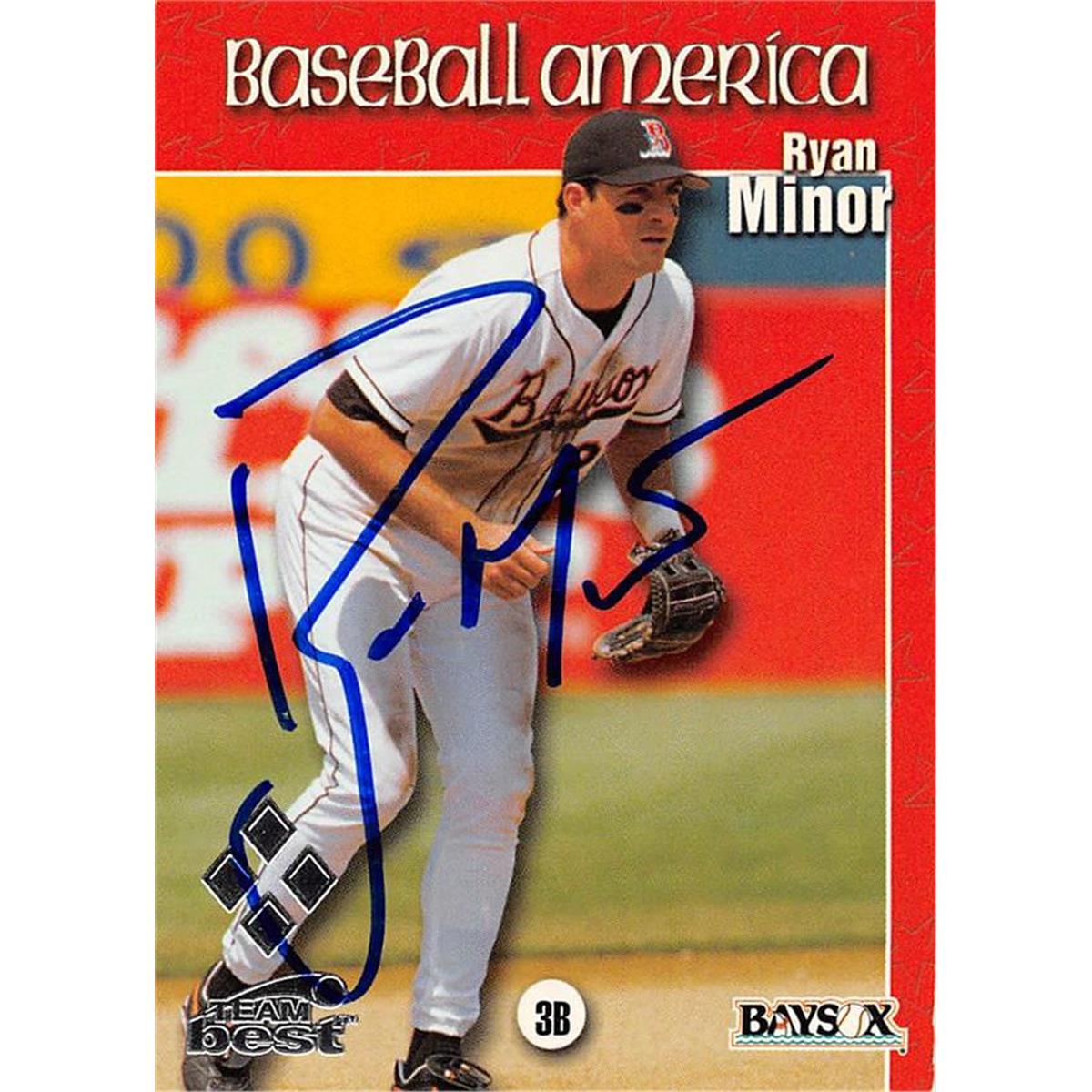 AUTOGRAPH WAREHOUSE