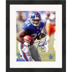 Picture of Autograph Warehouse 528446 8 x 10 in. Tiki Barber Autographed Matted & Framed Photo - New York Giants&#44; All Time Leading Rusher No.16
