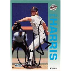 539350 Greg Harris Autographed Baseball Card - San Diego Padres, 67 1992 Fleer No.606