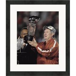 Picture of Autograph Warehouse 528481 8 x 10 in. Mack Brown Autographed Matted & Framed Photo - Texas Longhorns Football Coach Hook Em No.7