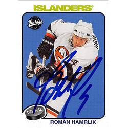 Picture of Autograph Warehouse 528077 Roman Hamrlik Autographed Hockey Card - New York Islanders&#44; SC 2001 Upper Deck Vintage No.161