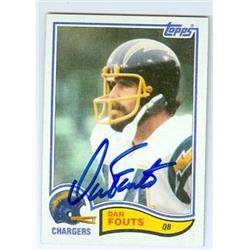Picture of Autograph Warehouse 122115 Dan Fouts Autographed Football Card - San Diego Chargers 1982 Topps No.230