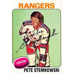 Picture of Autograph Warehouse 539587 Ron Greschner Autographed Hockey Card - New York Rangers&#44; 67 1978 O-Pee-Chee No.154