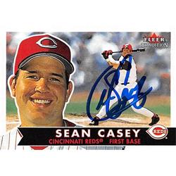 538859 Sean Casey Autographed Baseball Card - Cincinnati Reds 2001 Fleer Tradition No.303