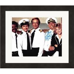 571949 8 x 10 in. Love Boat Captain, Merrill Stubing Gavin Macleod Autographed Photo - No.SC3 Matted & Framed
