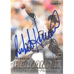 570843 Chicago White Sox, SC Roberto Hernandez Autographed Baseball Card - 1997 Fleer No.62