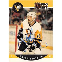 571965 Pittsburgh Penguins Bryan Trottier Autographed Hockey Card - 1990 Pro Set No.511
