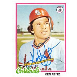 571164 St Louis Cardinals 3B Ken Reitz Autographed Baseball Card - 1978 Topps No.692