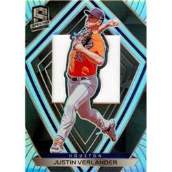 652581 Justin Verlander Player Worn Jersey Patch Baseball Card - Houston Astros 2020 Panini Chronicles Spectra Refractor - No.21