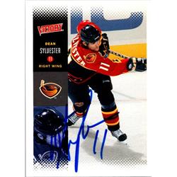 653852 Dean Sylvester Autographed Hockey Card - Atlanta Thrashers, FT 2000 Upper Deck Victory - No.15