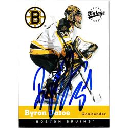 651736 Byron Dafoe Autographed Hockey Card - Boston Bruins, FT 2000 Upper Deck Vintage - No.33