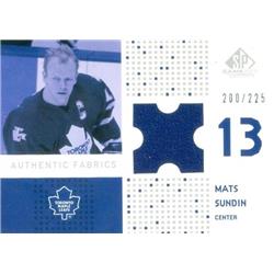 638944 Mats Sundin Player Worn Jersey Patch Hockey Card - Toronto Maple Leafs 2003 Upper Deck Authentic Fabrics - No.AFMS LE 200-225