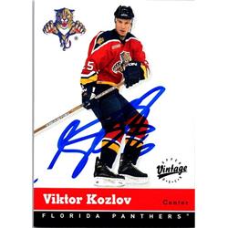 Viktor Kozlov Autographed Hockey Card - Florida Panthers, FT 2000 Upper Deck Vintage - No.152