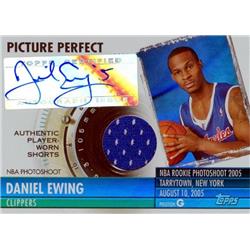 Daniel Ewing Autographed Player Worn Jersey Patch Basketball Card - Los Angeles Clippers 2005 Topps Picture Perfect Rookie - No.PPASDE LE 94-199