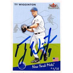586832 Ty Wigginton Autographed Baseball Card - New York Mets SC 2002 Fleer Tradition - No.U169