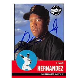125873 Livan Hernandez Autographed Baseball Card - San Francisco Giants, FT 2001 Upper Deck Vintage - No.261